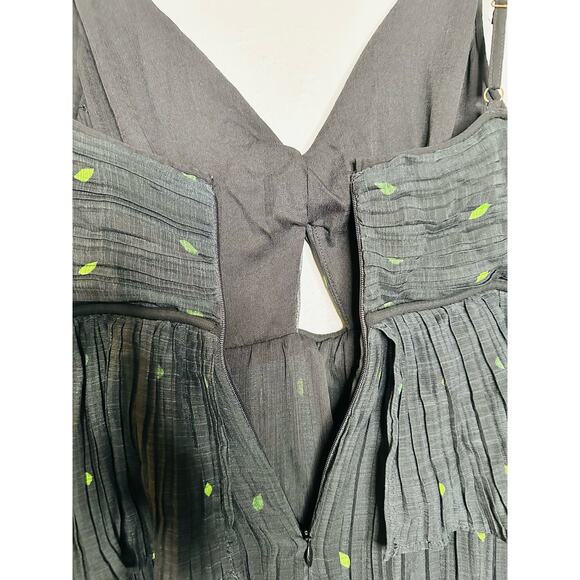 SABINA MUSAYEV Black Red Print Selina Front Twist Cut-Out Front Dress Size M - Picture 9 of 11